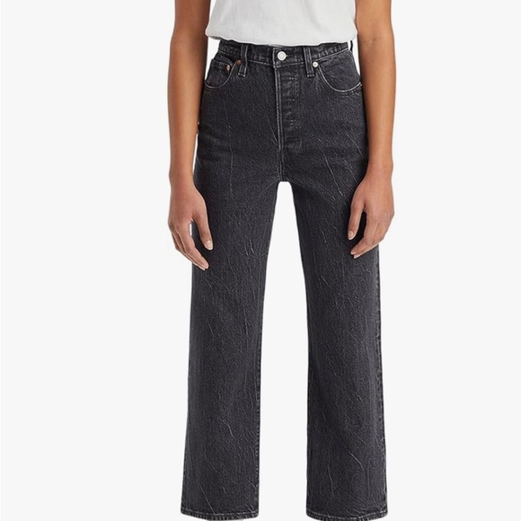 Levi’s Black Ribcage Straight Ankle Jeans - Picture 1 of 7